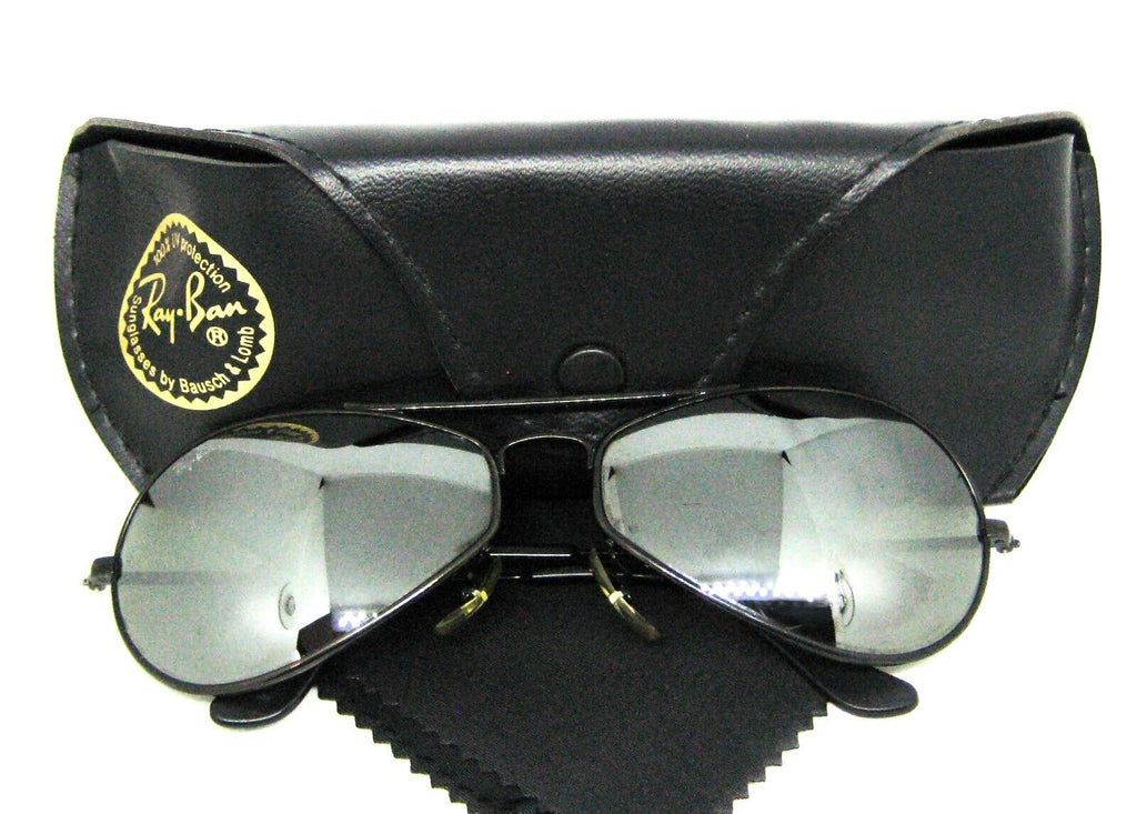 Ray-Ban USA 1980s Vintage B&L Aviator Air Boss G-15 Black Mint Sunglasses & Case