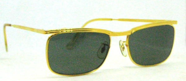 Ray-Ban USA Vintage 50s B&L NOS Rare Signet II Classic Metals New Sunglasses