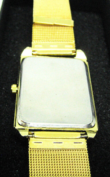 Watch Dejaines New Gold with gold strap Quartz