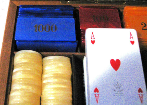 Dal Negro NOS Vintage 1960s Poker Black Jack Gambling chips New in Box Hardwood
