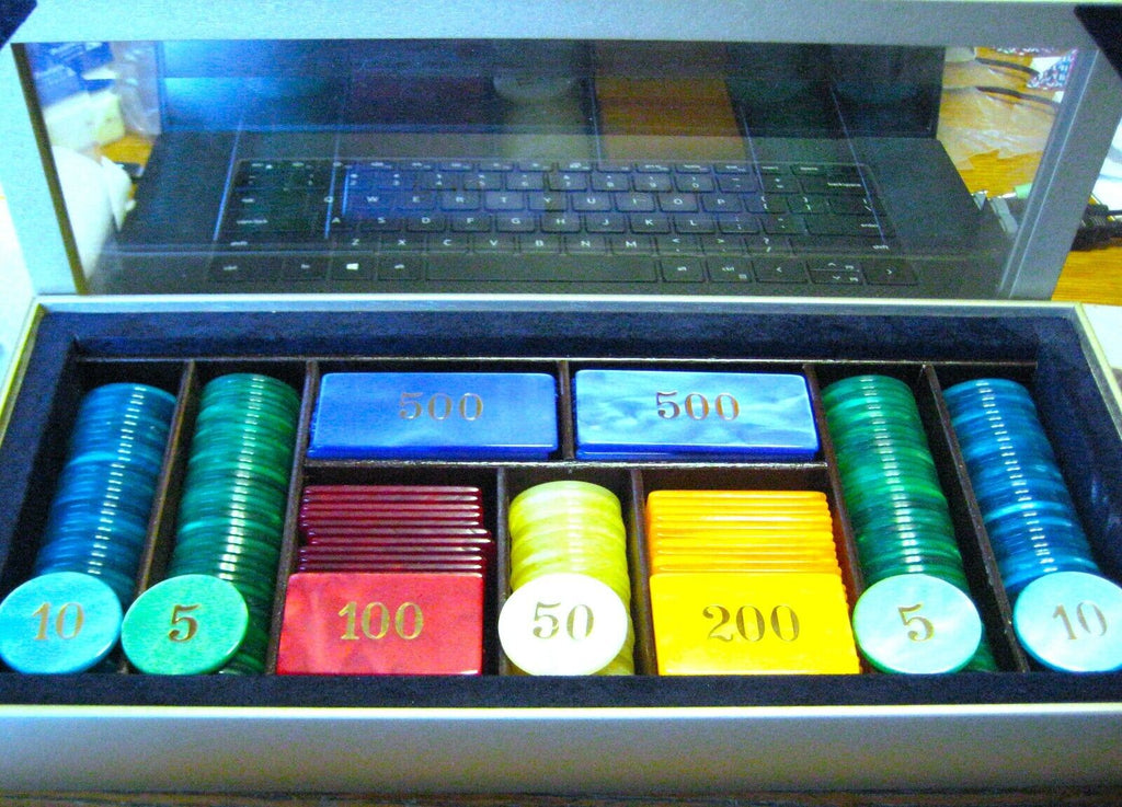 Dal Negro NOS Vintage 1960s Poker Black Jack Gambling chips set NewinBox Perfect