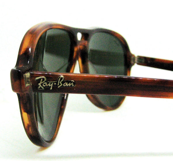 Ray-Ban USA Vintage 1980s B&L Aviator 58mm G-15 Vagabond Mint Sunglasses & Case
