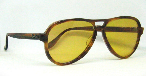Ray-Ban USA NOS Vintage 70s B&L Aviator Ambermatic Vagabond New Sunglasses &Case