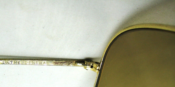Ray-Ban USA The General Vintage 1980s B&L Aviator Outdoorsman Sunglasses & Case