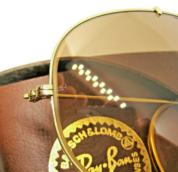 Ray-Ban USA NOS Vintage B&L Aviator Outdoorsman Ultragradient T9847 Sunglasses