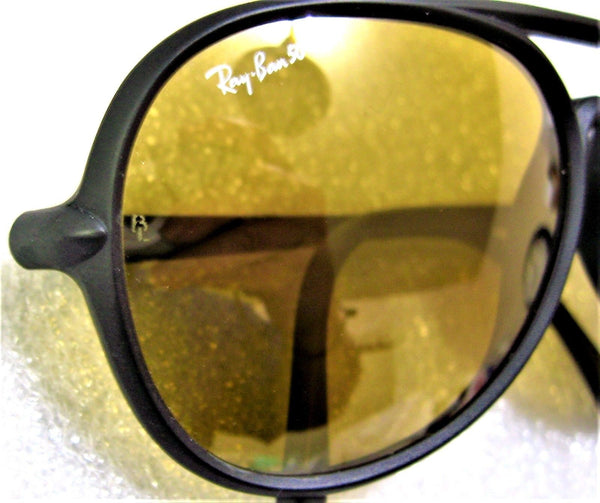 Ray-Ban USA NOS Vintage B&L High Performance General RB-50 W0696 New Sunglasses - Vintage Sunglasses 