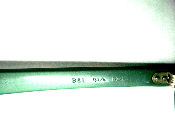 Vintage Ray-Ban USA 1950/60s B&L Green Silhouette Cateye Mint Sunglasses & Case