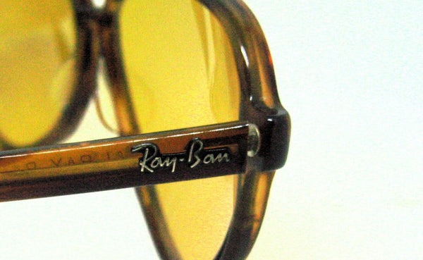 Ray-Ban USA NOS Vintage 70s B&L Aviator Ambermatic Vagabond New Sunglasses &Case