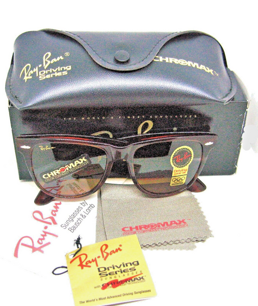 Ray-Ban USA Vintage NOS B&L Wayfarer 2 Chromax W2054 Driving NewInBox Sunglasses