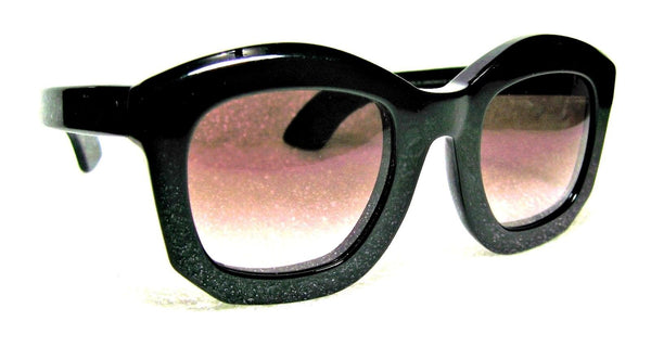 Kuboraum "Dreamed in Berlin" Mask B2 49[]25 BS 150mm 3 Ebony Mint Sunglasses - Vintage Sunglasses 