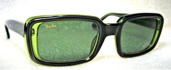 Ray-Ban USA NOS Vintage B&L Undercurrent Translucent Green W2832 New Sunglasses - Vintage Sunglasses 