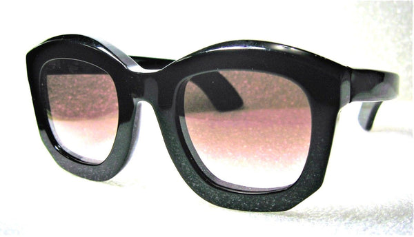 Kuboraum "Dreamed in Berlin" Mask B2 49[]25 BS 150mm 3 Ebony Mint Sunglasses - Vintage Sunglasses 