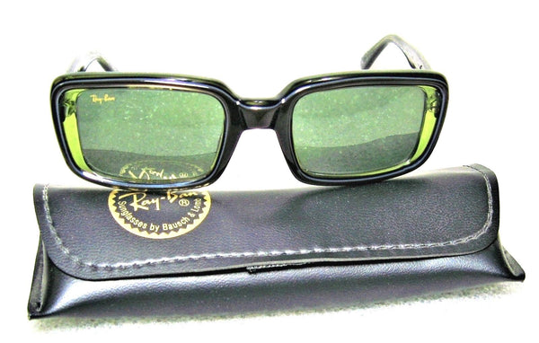 Ray-Ban USA NOS Vintage B&L Undercurrent Translucent Green W2832 New Sunglasses - Vintage Sunglasses 
