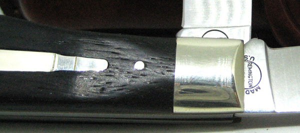 Vintage REMINGTON USA 1989 Bullet Knife UMC R1128 two blade Jumbo Trapper , NIB