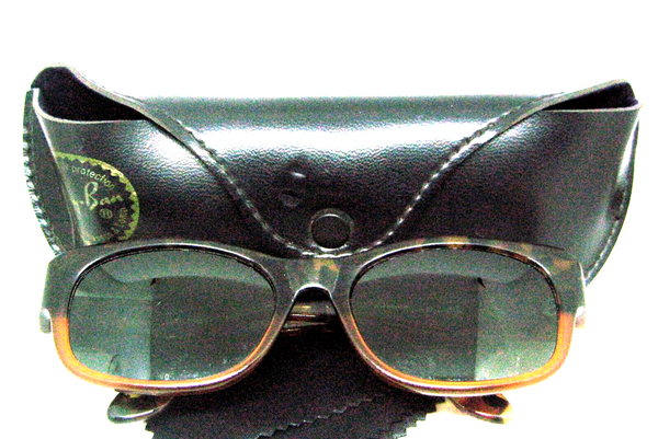 Ray-Ban USA Vintage B&L Bohemian Caramel Mock Tortoise W414 Nr. Mint Sunglasses