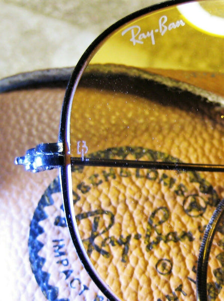 Ray-Ban USA Vintage 1980s B&L Aviator Ambermatic Outdoorsman BkChrome Sunglasses