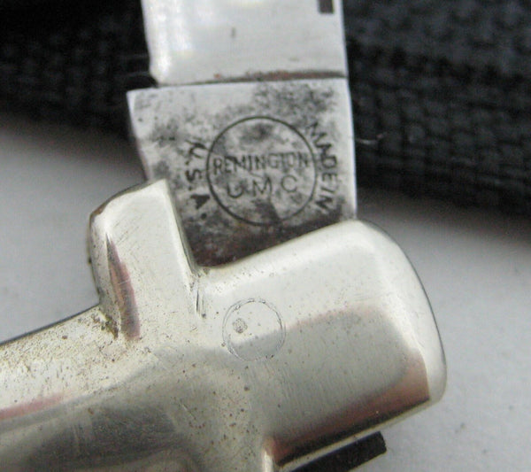 Remington UMC R653 Vintage 1930sVery Rare leather rings bowtie fishtail knife