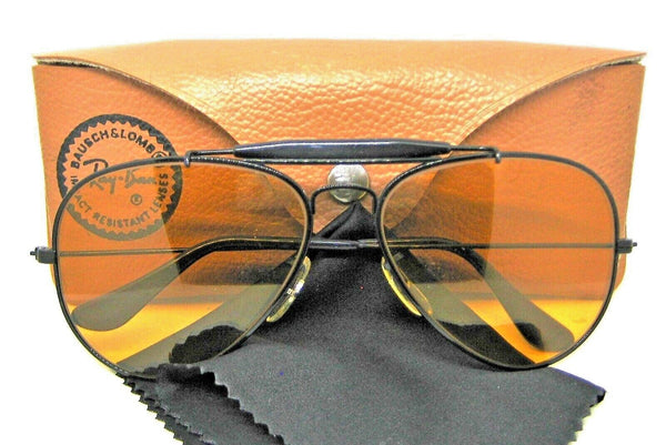 Ray-Ban USA Vintage 1970s B&L NOS Aviator Ambermatic Outdoorsman New Sunglasses