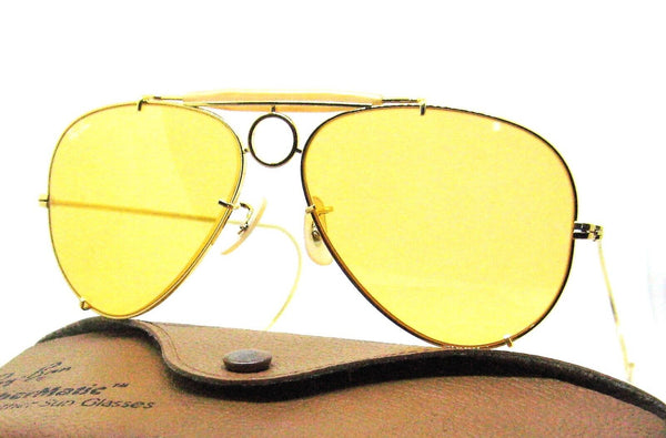 Ray-Ban USA Vintage 1970s B&L NOS Aviator AmbermatIc DLX Shooter New Sunglasses