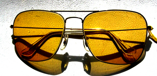 Ray-Ban USA N OS Vintage 70s B&L  Aviator Caravan Ambermatic NewInBox Sunglasses