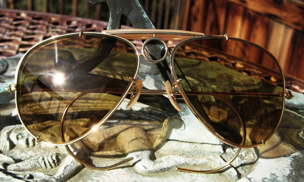 Ray-Ban USA Vintage 1970s B&L NOS Aviator AmbermatIc DLX Shooter New Sunglasses