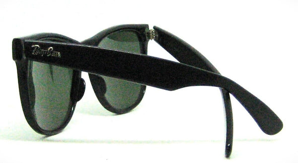 Ray-Ban USA Vintage 1980s B&L Wayfarer II L1724 Ebony Nr.Mint Sunglasses & Case