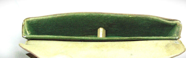 Ray-Ban USA NOS Vintage B&L Aviator Sharp Shooter DGM Ambermatic New Sunglasses