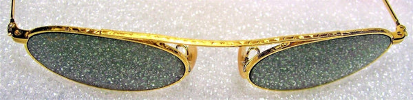 Ray-Ban USA *NOS Vintage *B&L Oval Arista W1696 Pinpoint Etched *NEW Sunglasses - Vintage Sunglasses 
